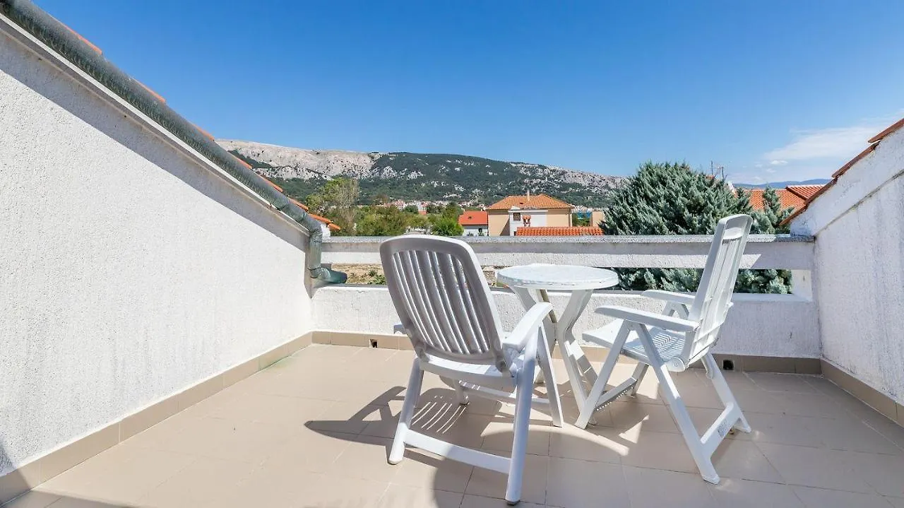 Grosse Terrasse Mit Meerblick, Strand 200 Meter Baska  Baska (Krk)