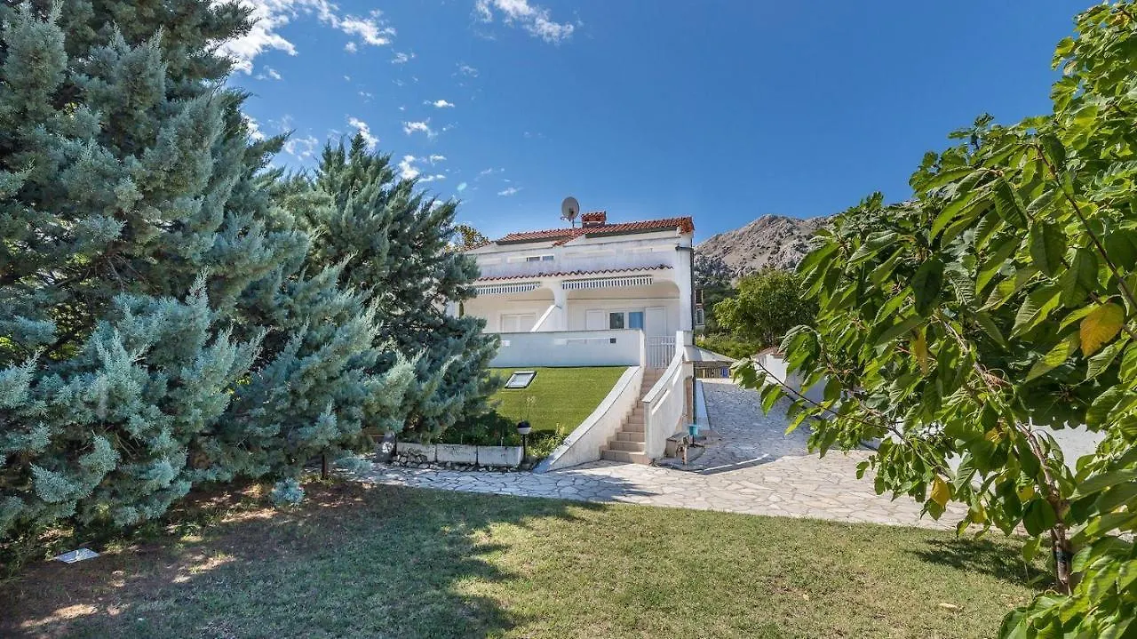 Grosse Terrasse Mit Meerblick, Strand 200 Meter Baska  0*, Baska (Krk) Croatia